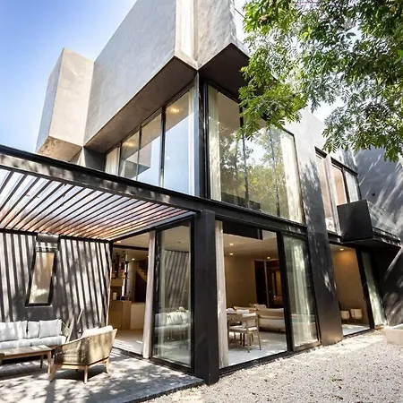 Villa De Lujo 5 Hab, Aldea Zama, Seguridad